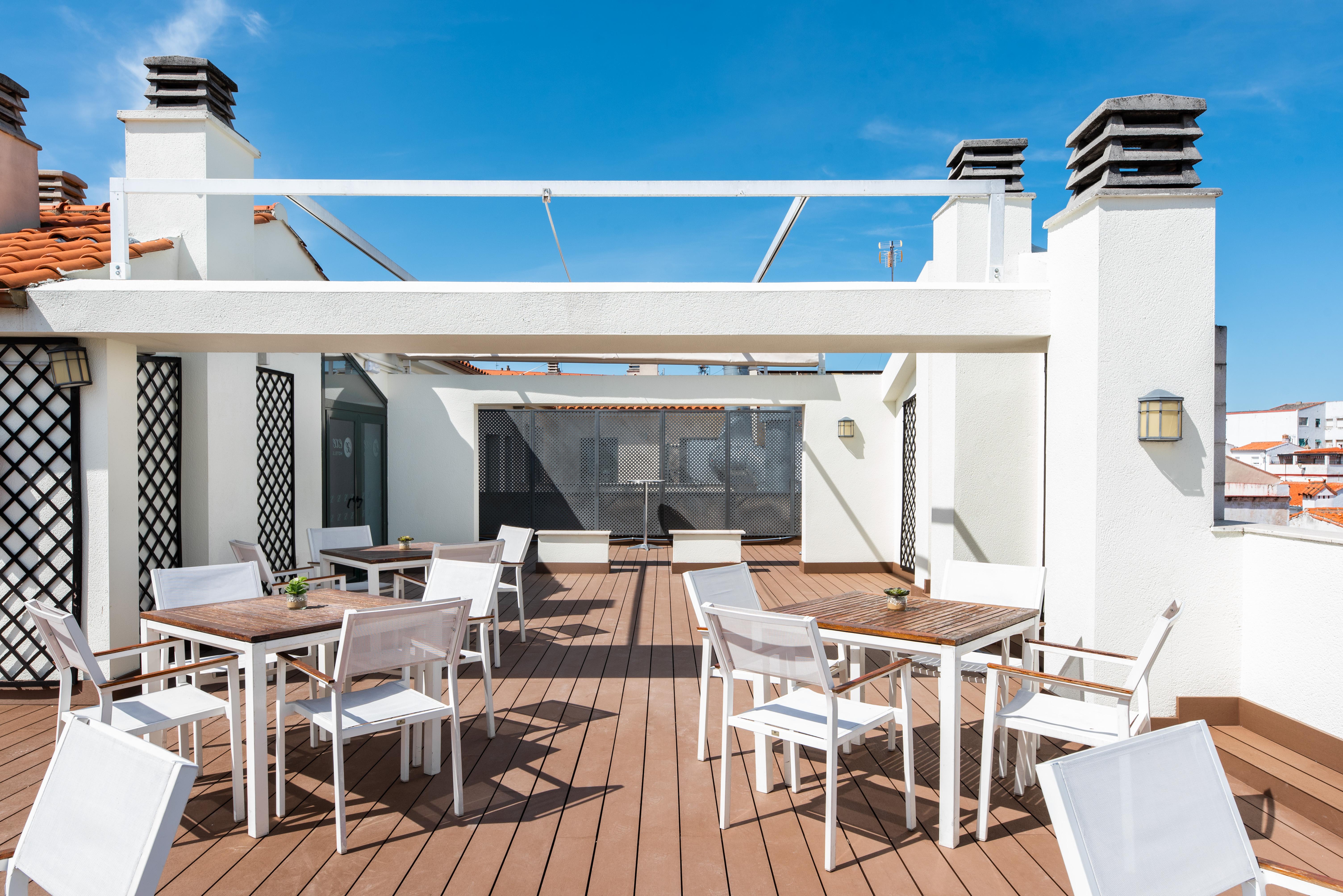 Exe Agora Caceres Hotell Exteriör bild
